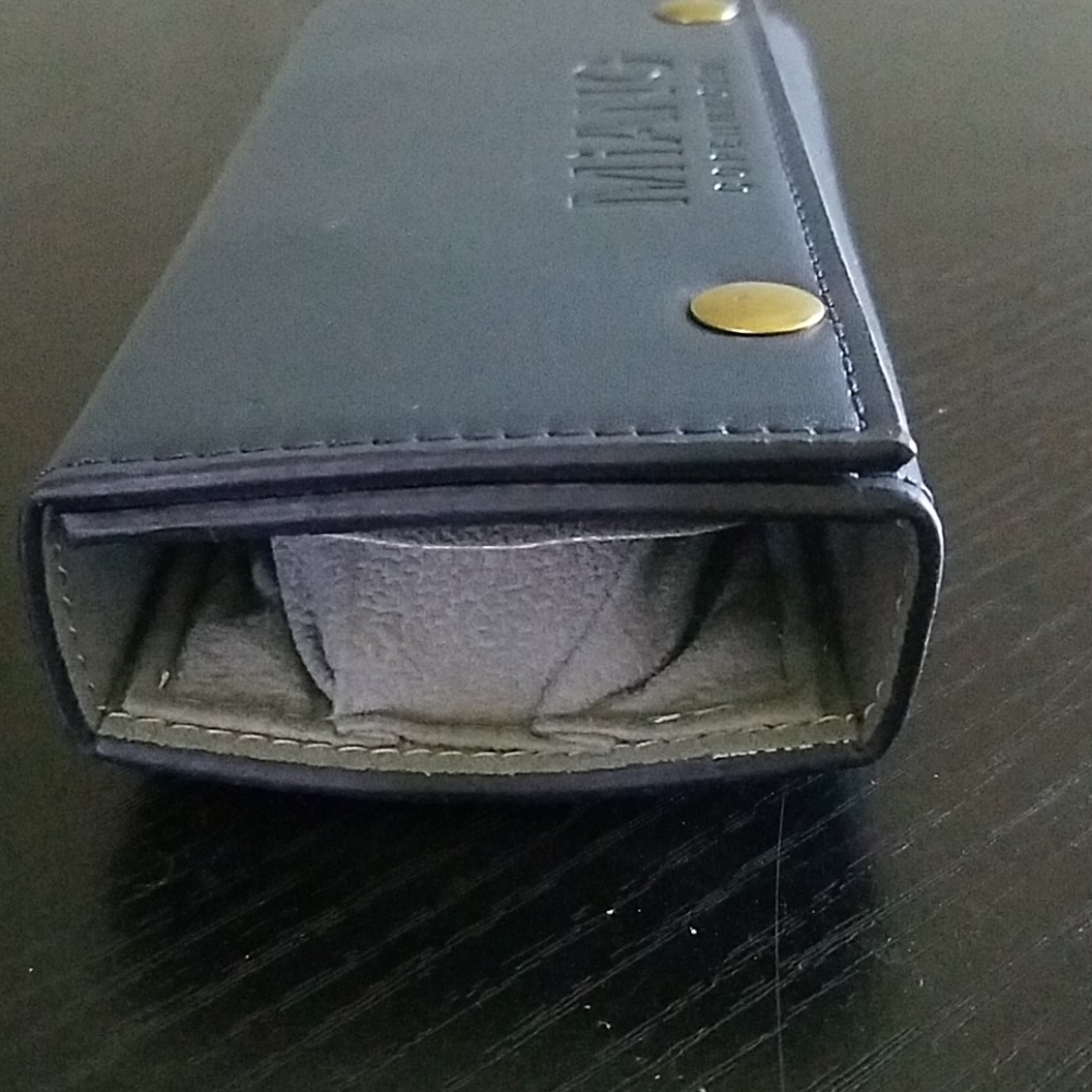 Automatic Watch with interchangeable bezel - Picture 12 of 12